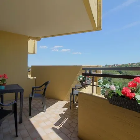 478 Apartment